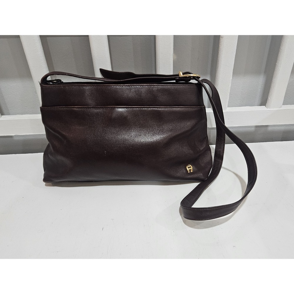 Vintage Ettiene Aigner Oxblood Soft Leather Adjustable Shoulder Purse
